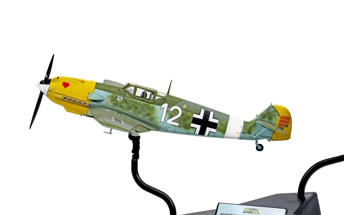 Airfix A50160 Supermarine Spitfire Mk.Vb Messerschmitt Bf109E Dogfight Double Gift Set 1:72 - Phillips Hobbies