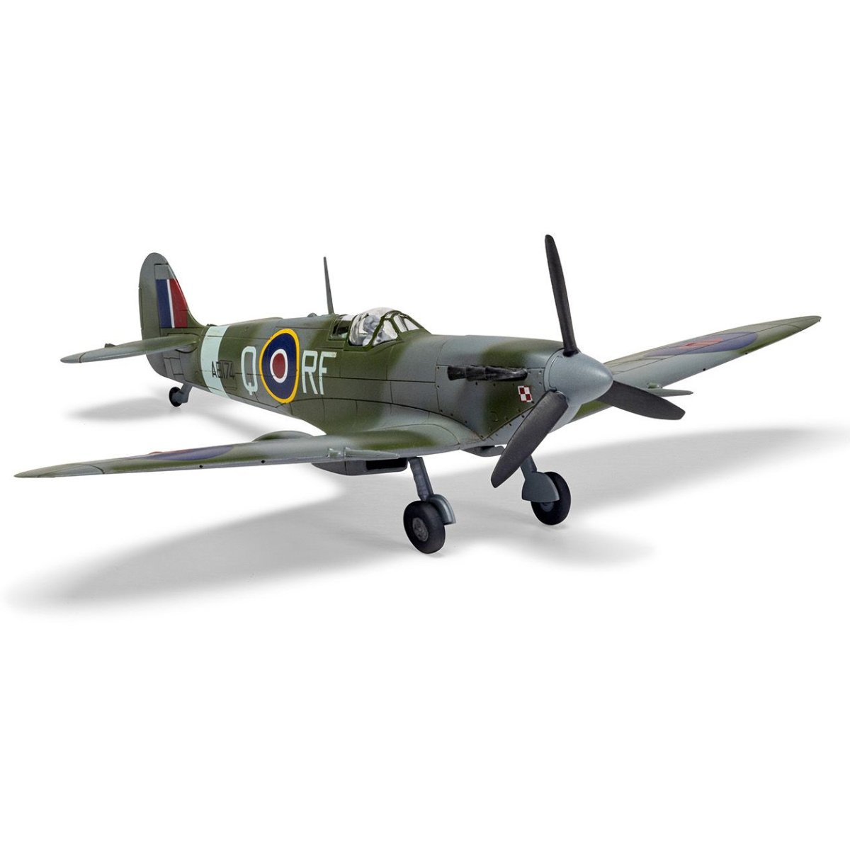 Airfix A55001 Starter Set Supermarine Spitfire MkVc 1:72 - Phillips Hobbies