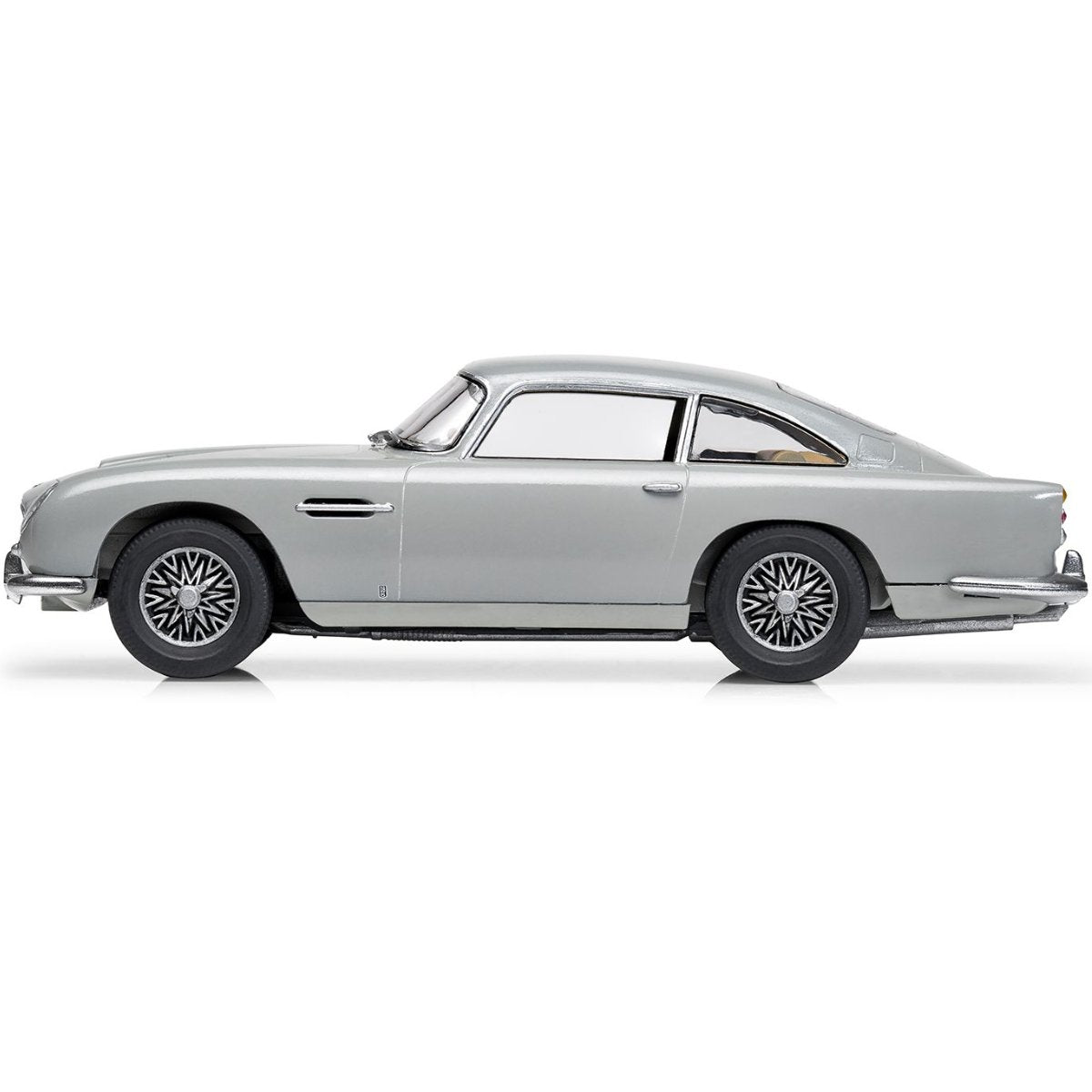 Airfix A55011 Starter Set Aston Martin DB5 1:43 - Phillips Hobbies