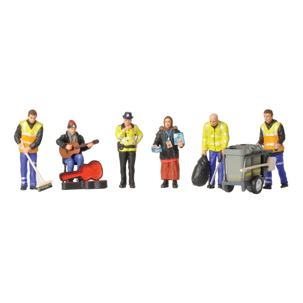 Bachmann 36 - 411 Scenecraft Modern Street Scene Figures - OO Gauge - Phillips Hobbies