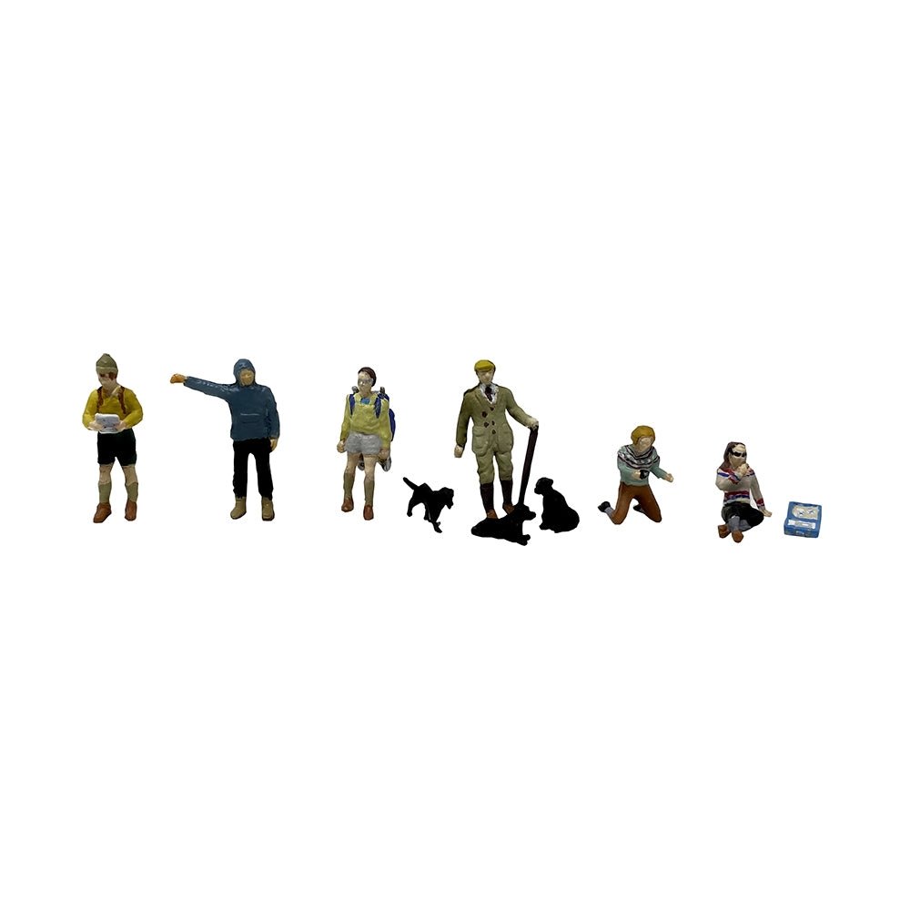 Bachmann 36 - 429 Scenecraft Hikers and Dog Walkers Figures - OO Gauge - Phillips Hobbies