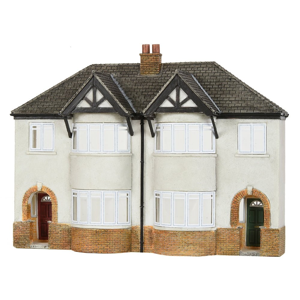 Bachmann 44 - 0206 Scenecraft Low Relief 1930s Semi Detached Houses - OO Gauge - Phillips Hobbies