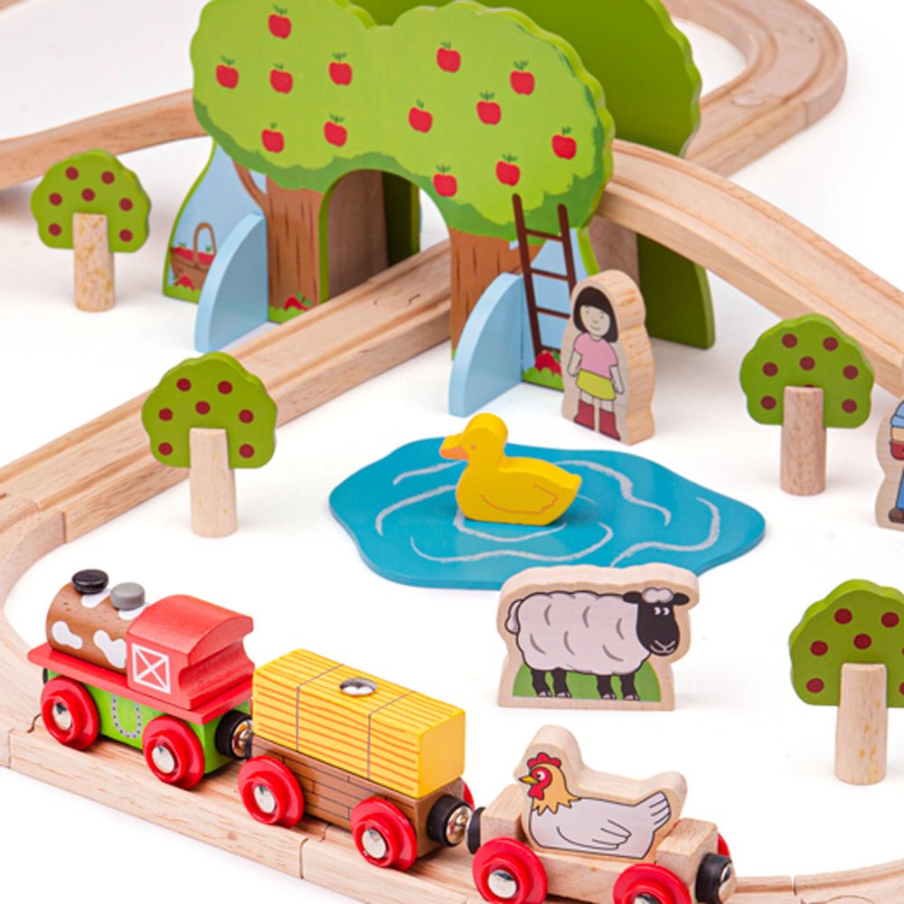 Bigjigs Farm Train Set - Wooden Train Set - Phillips Hobbies