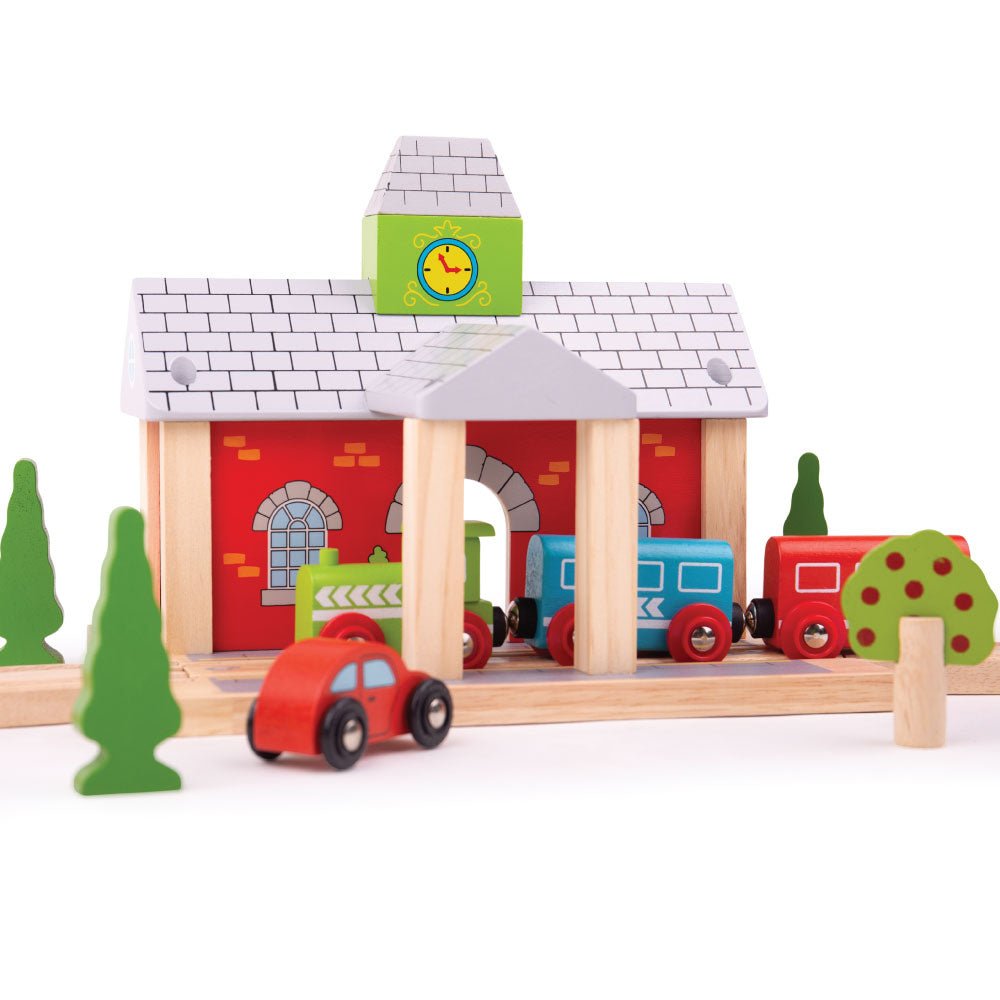 Bigjigs Railway Station - Wooden Train Set Accessory - Phillips Hobbies