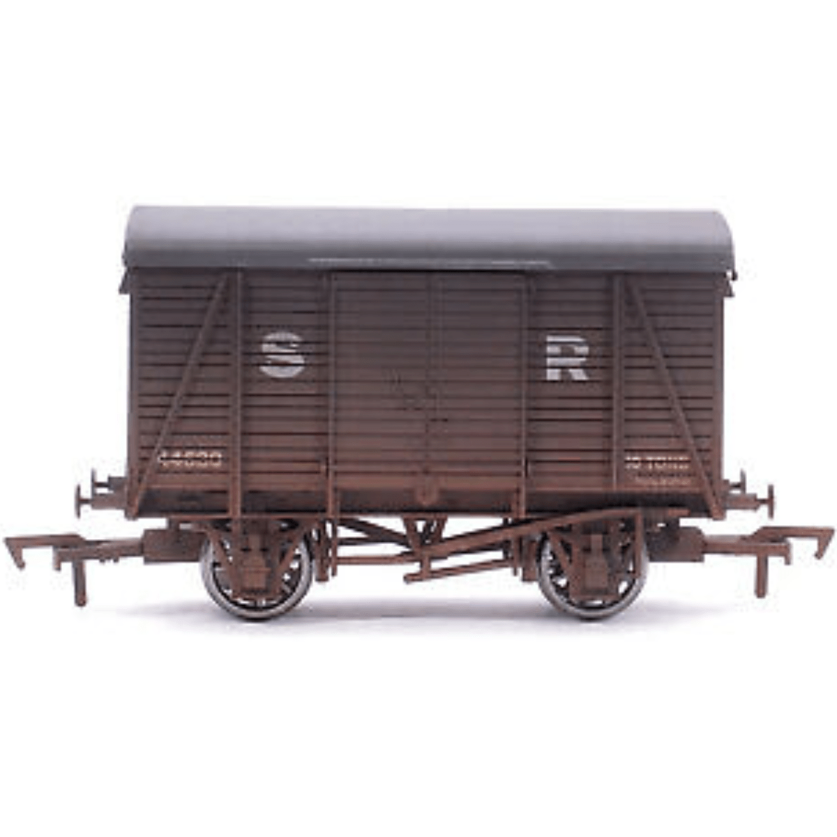 Dapol 4F - 021 - 034 SR Box Van 44630 Weathered - OO Gauge - Phillips Hobbies