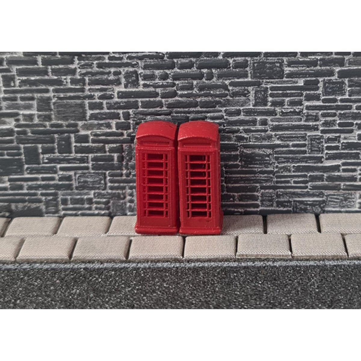 Gaugemaster GMKD77 Telephone Boxes 2pcs (Pre - Built) - N Gauge - Phillips Hobbies