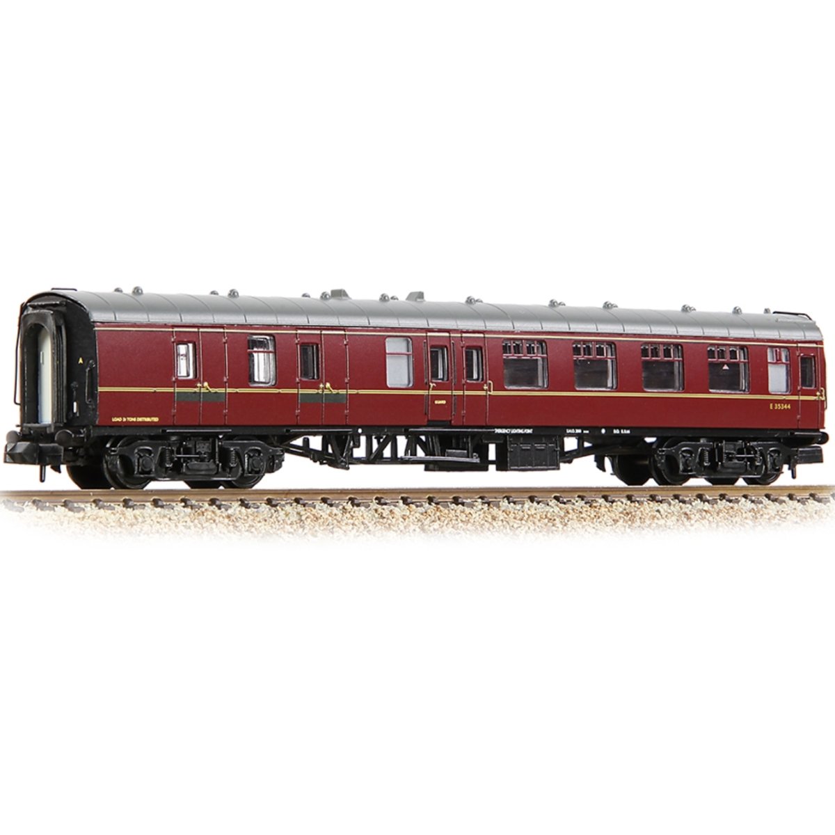 Graham Farish BR Mk1 BSK Brake Second Corridor BR Maroon - N Gauge - Phillips Hobbies