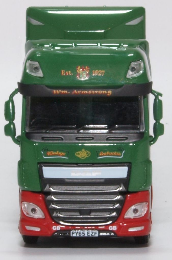 Oxford Diecast 76DXF003 DAF XF Houghton Parkhouse William Armstrong Livestock - 1:76 Scale Model