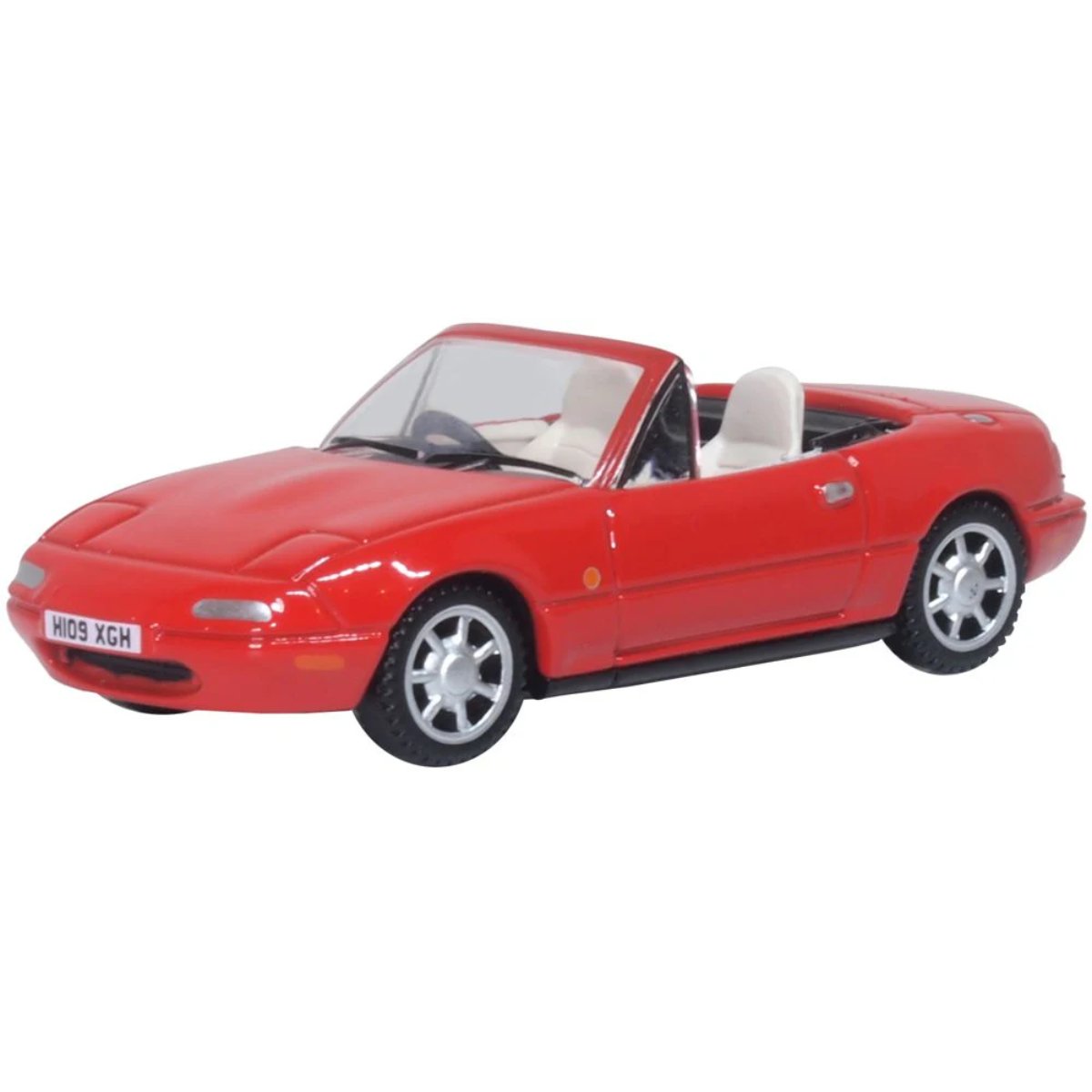 Oxford Diecast 76MAZ001 Mazda MX5 Mk1 (Open) Classic Red - 1:76 Scale - Phillips Hobbies