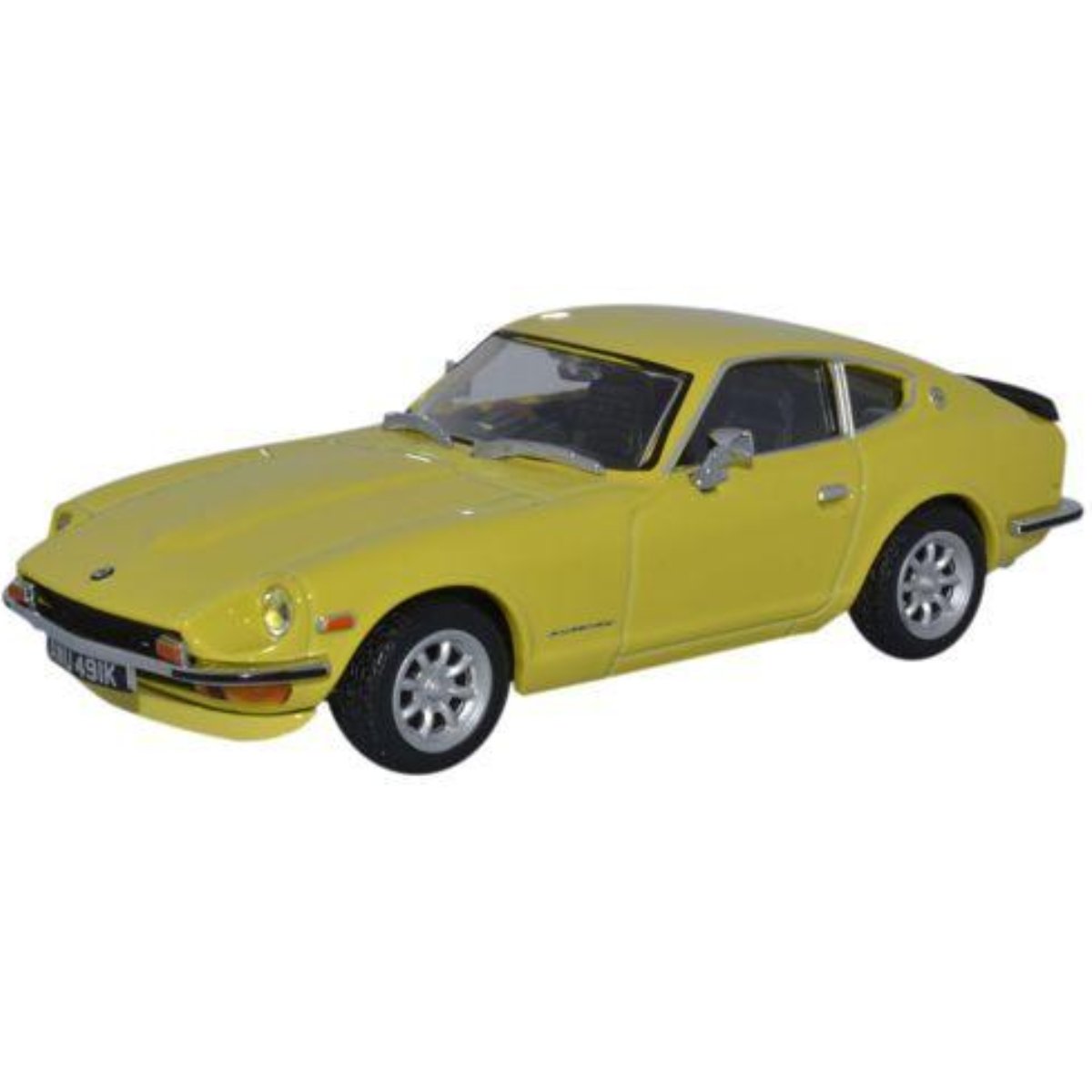 Oxford Diecast DAT002 Datsun 240Z Yellow 112 - 1:43 Scale - Phillips Hobbies